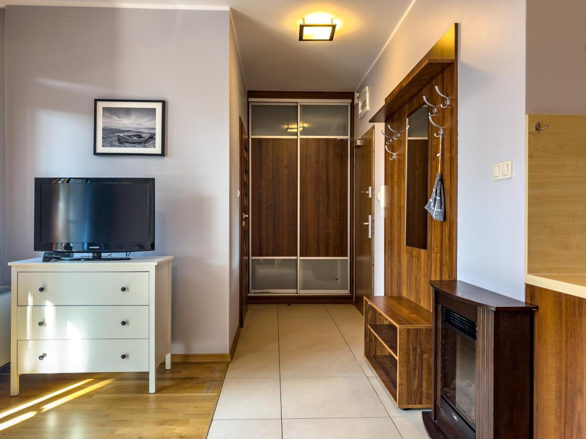 Villa 4 Pory Roku Jastrzębia Góra エクステリア 写真